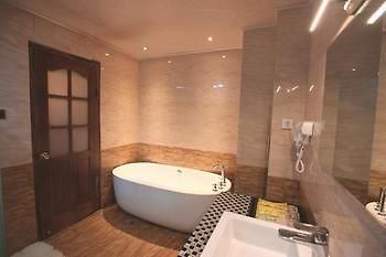 丽江 Nobles Living Castle酒店 外观 照片